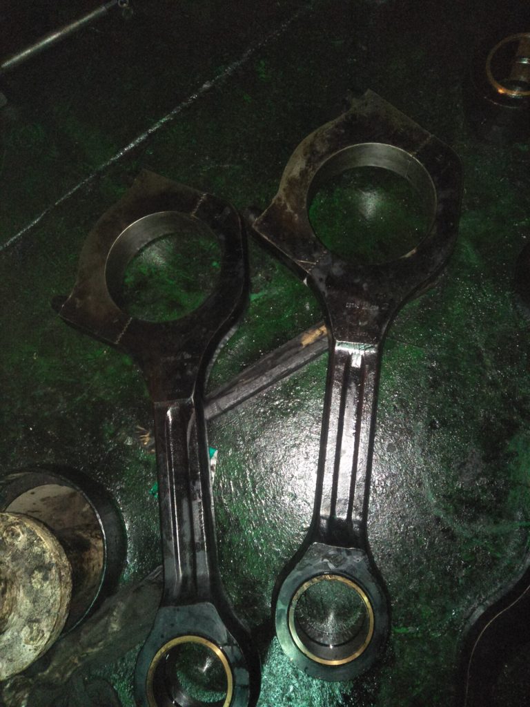 Inspection of Connecting Rods