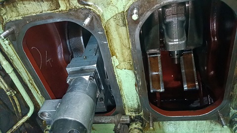 Crankshaft Grinding of Daihatsu DC-17 Engine