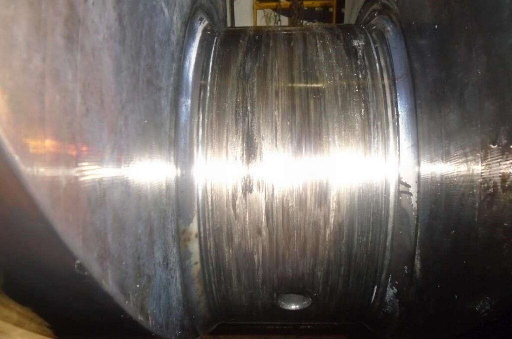 Damage crankpin of Wartsila 4L20